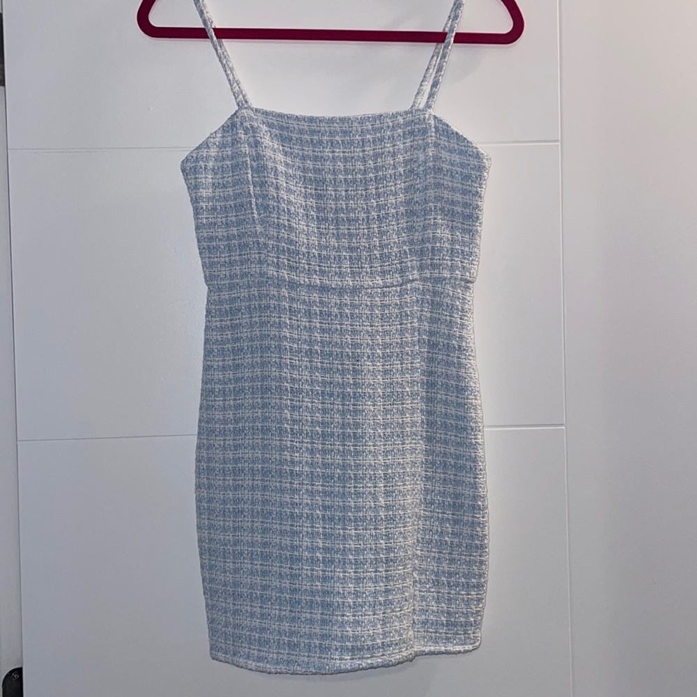 NWOT Zara White and Baby Blue Tweed dress with front slit
